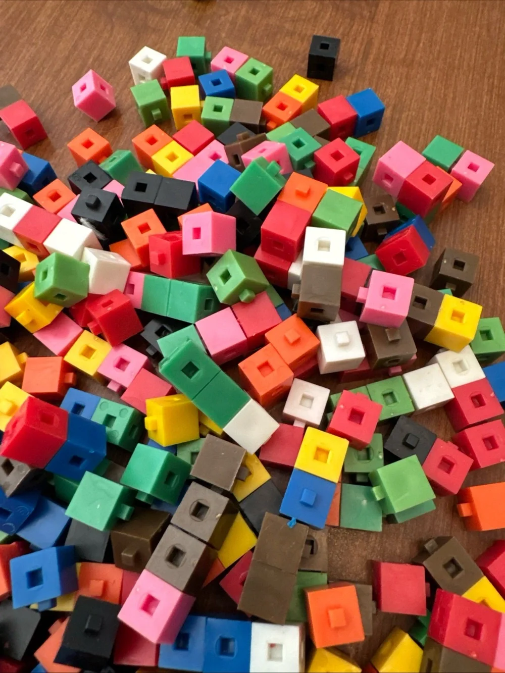 Multicolor Interlocking Counting Cubes - Pack of Small Linking Blocks qty 385